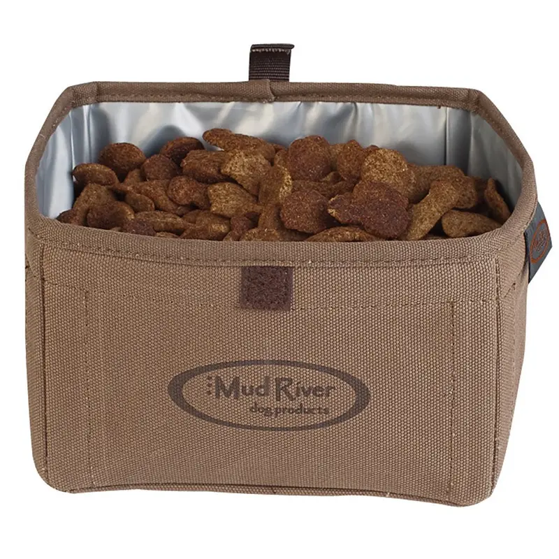 Mud River The Oasis Portable Dog Feeding Station 1